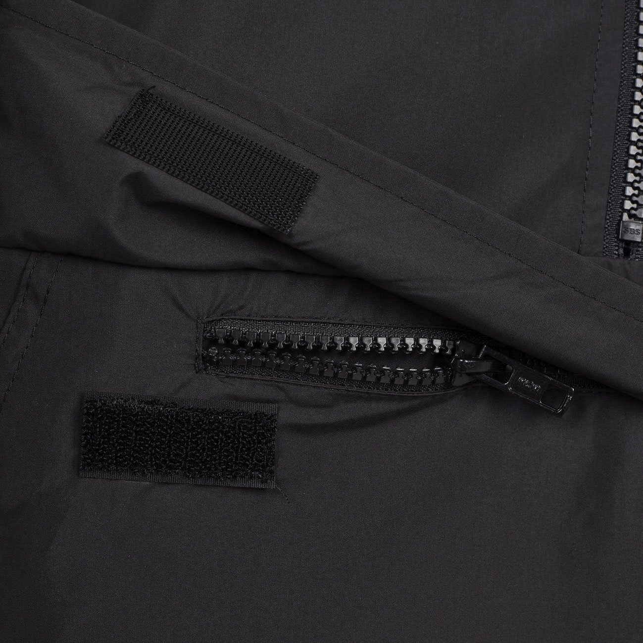 Urban Classics - BASIC Pull-Over Windbreaker Jacket black