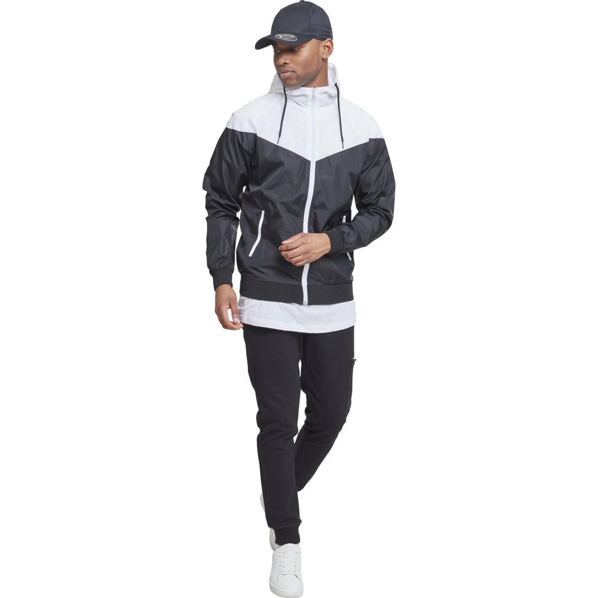 Urban Classics - ARROW WINDRUNNER black / white