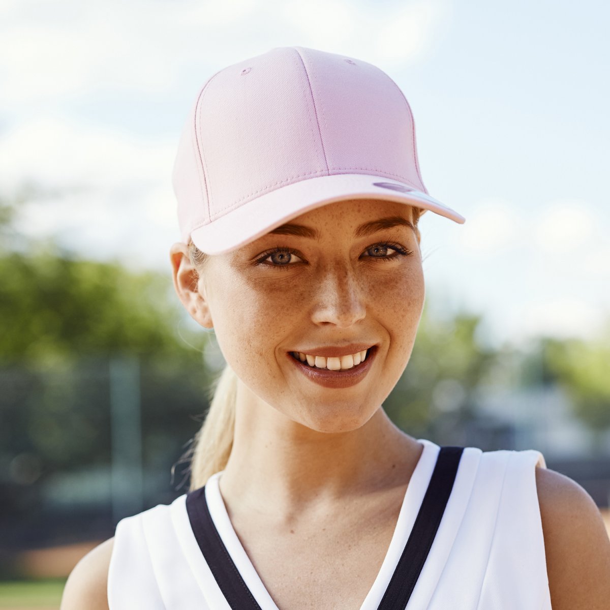 Flexfit WOOLY COMBED Stretchable Cap - pink