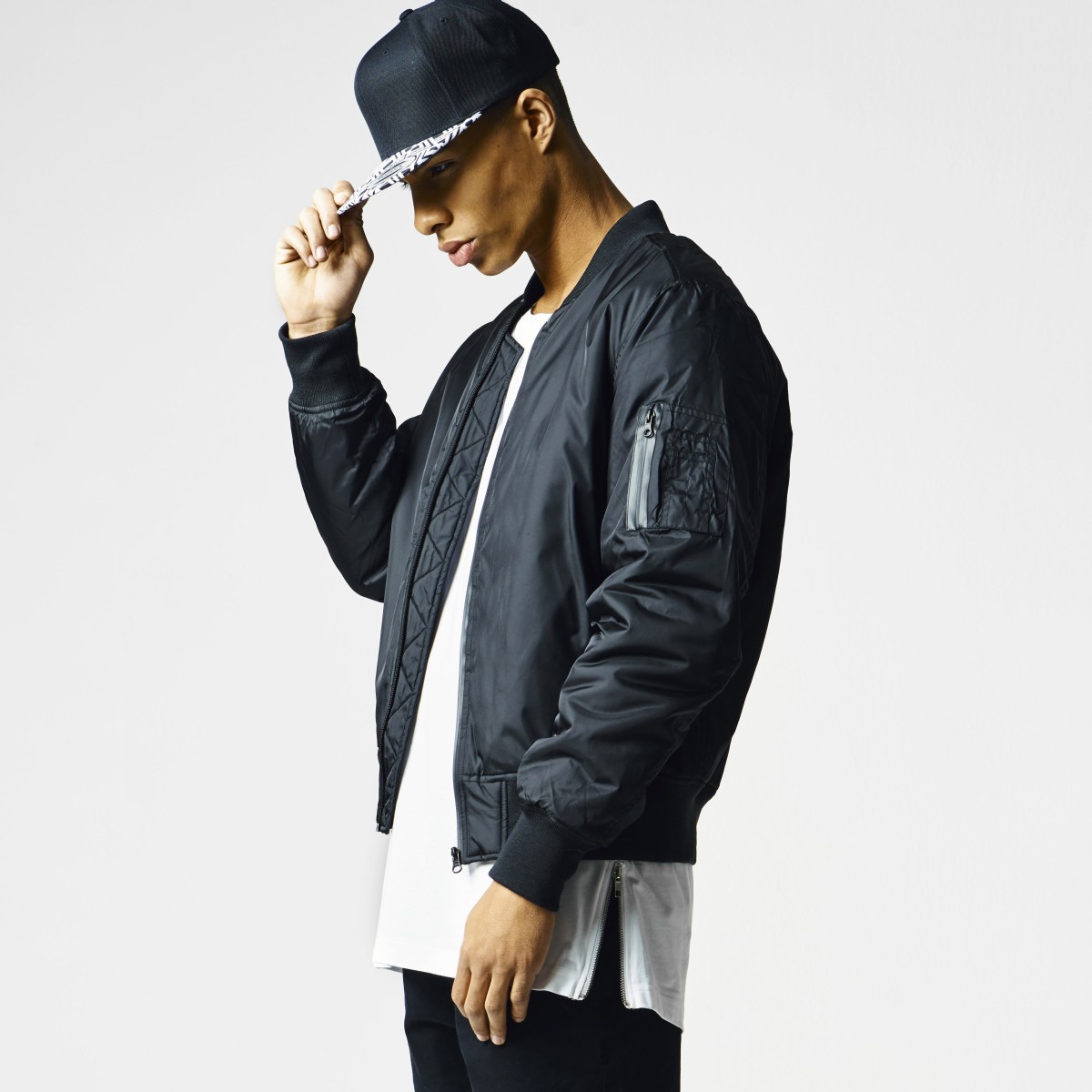 Urban Classics - LIGHT BOMBER Summer Jacket
