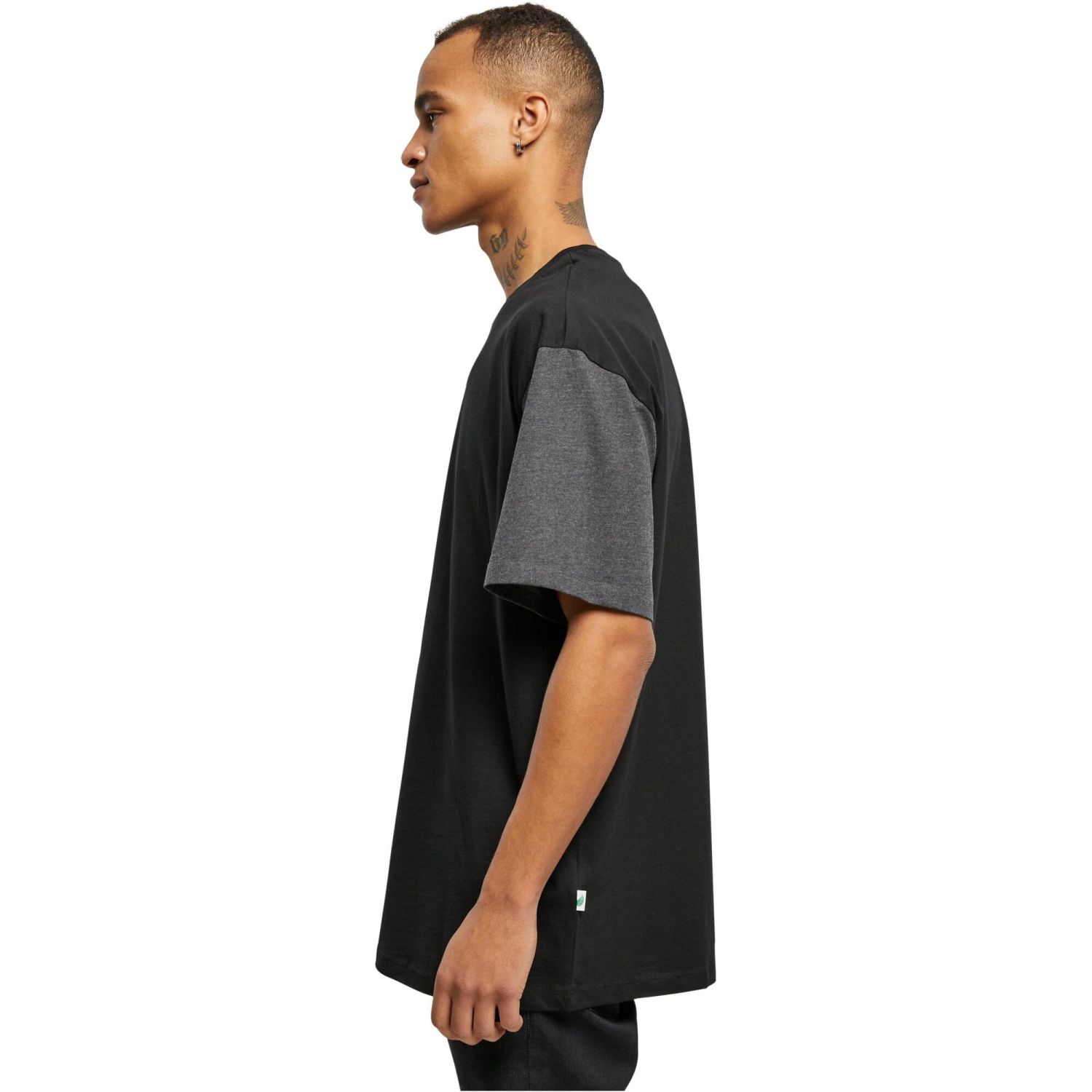 Urban Classics - Organic Oversized Colorblock Shirt