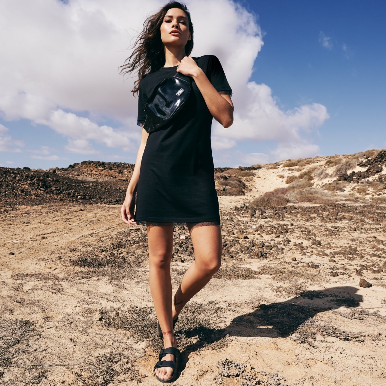 Urban Classics Ladies - Boxy Lace Hem Dress black