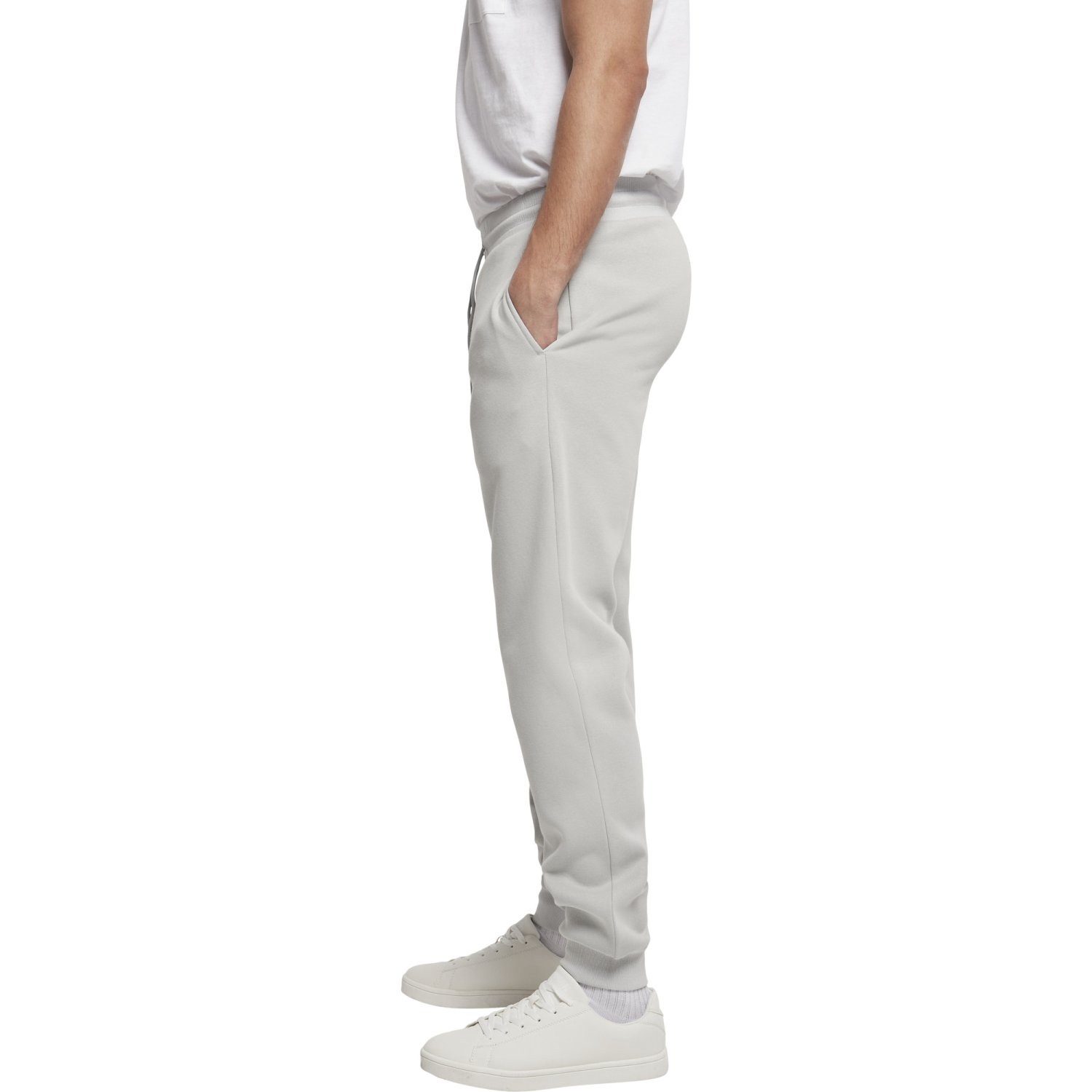 Urban Classics - BASIC Sweatpants lightasphalt grey