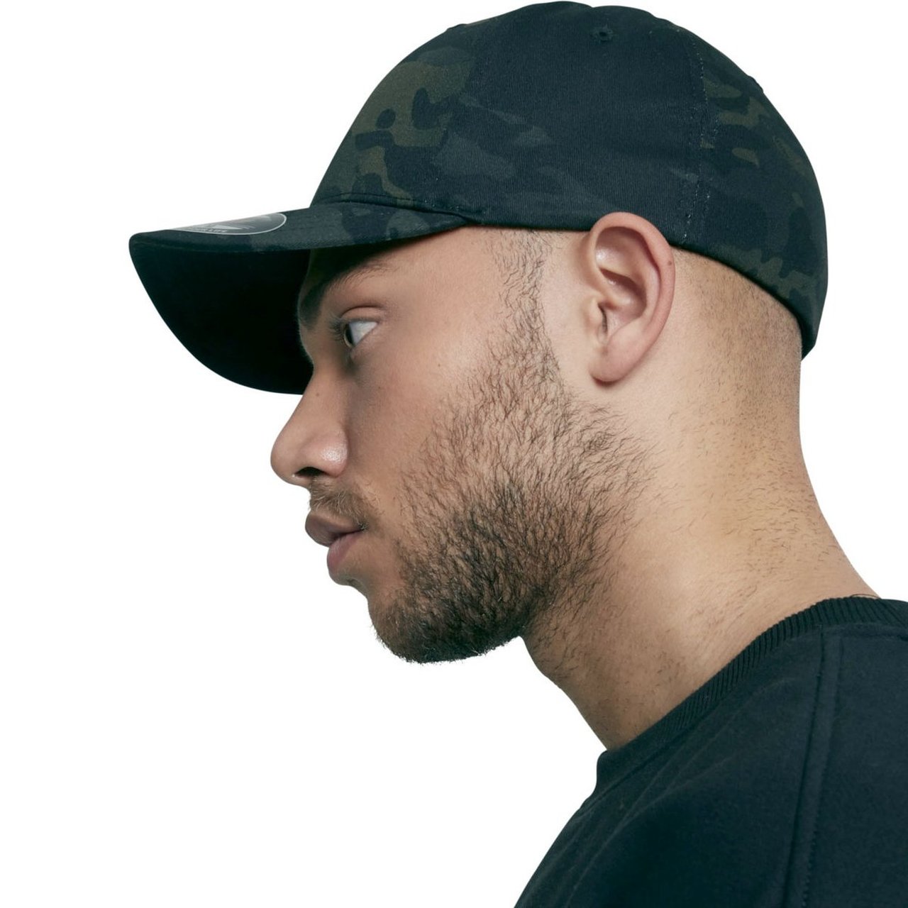 Flexfit Stretchable Multicam Cap camouflage pattern