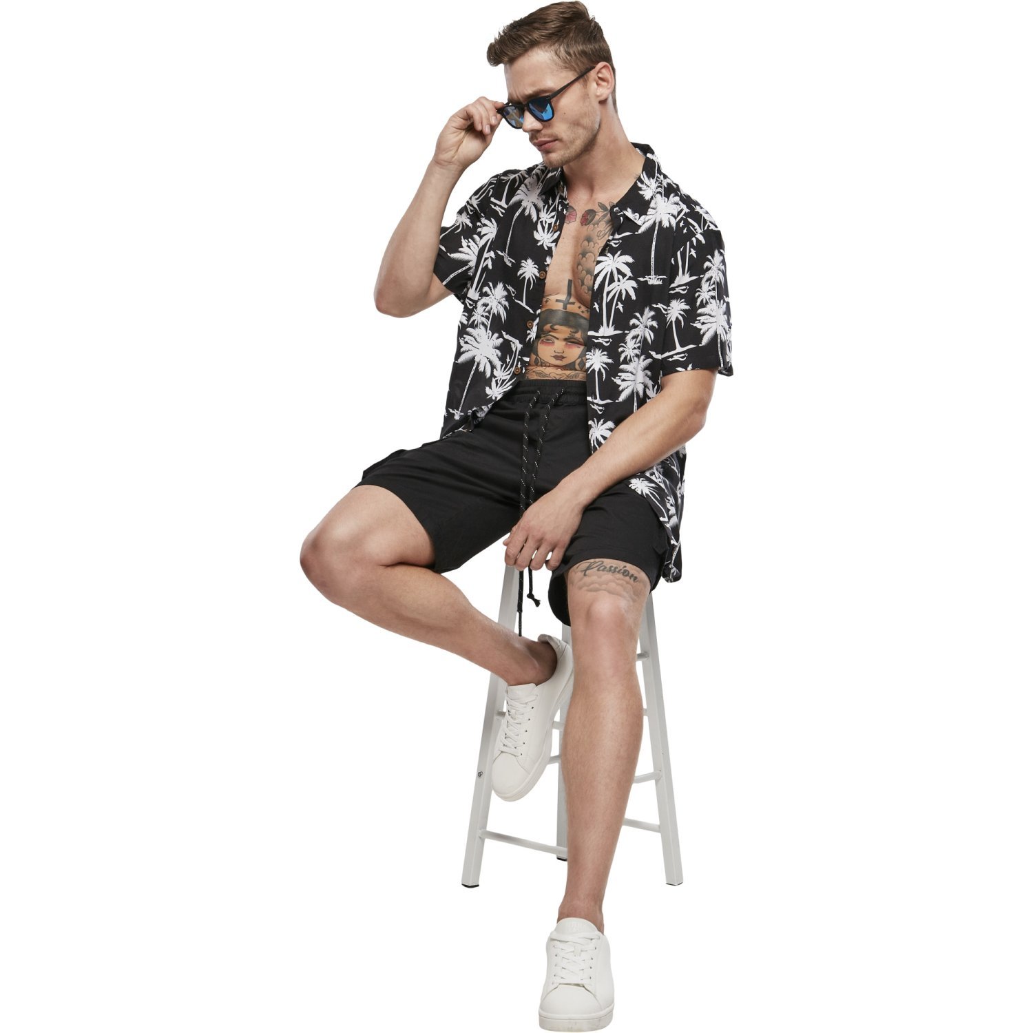 Urban Classics - Drawstring Cargo Stretch Shorts black