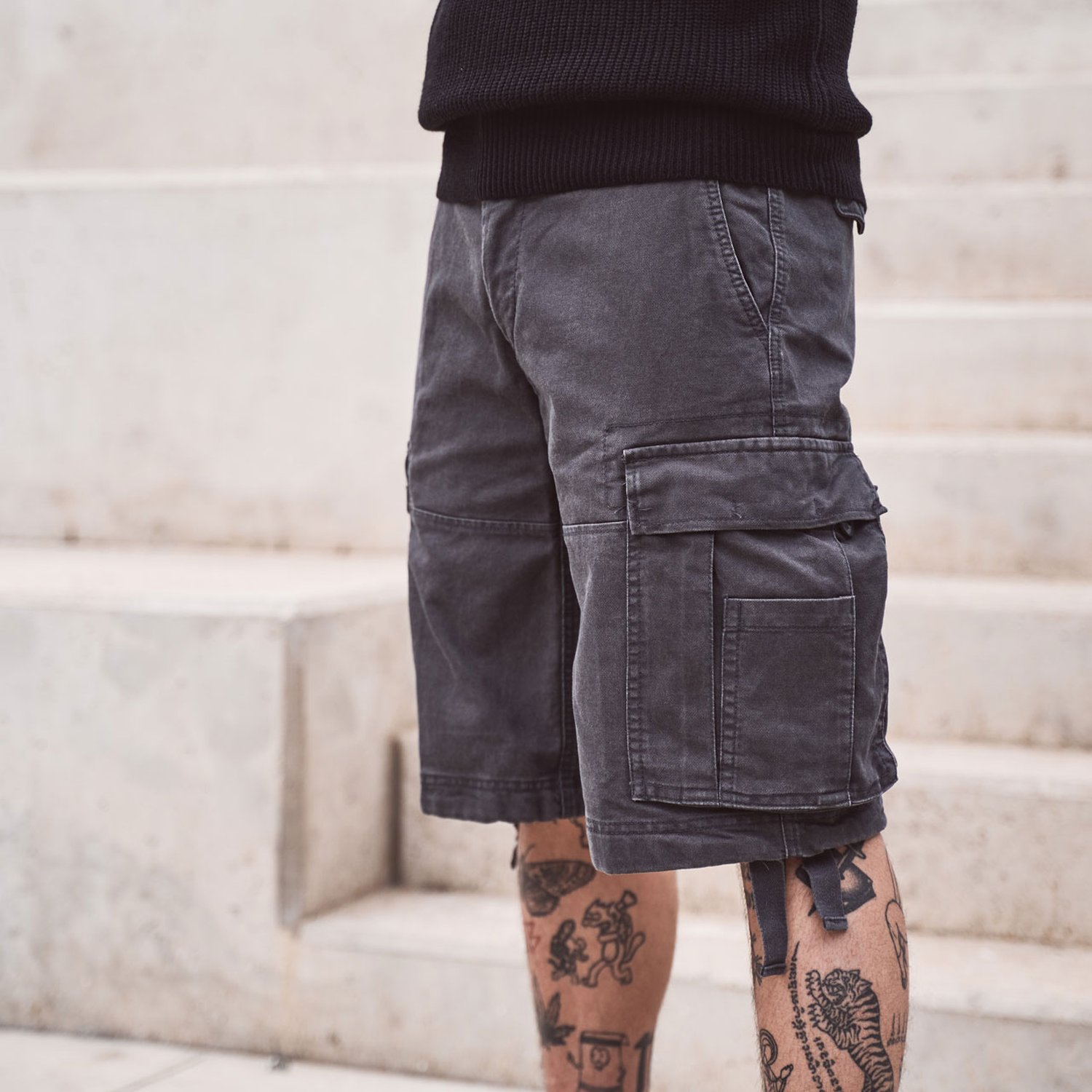 Brandit VINTAGE Outdoor Cargo Army Shorts charcoal