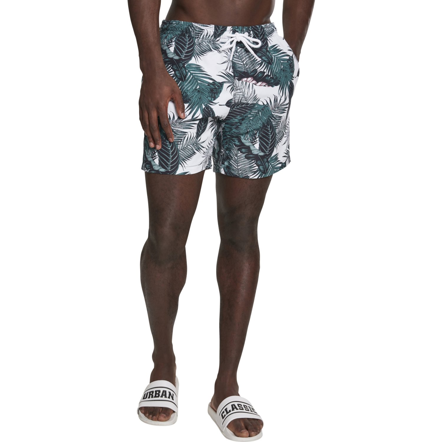 Urban Classics - PATTERN Swim Shorts palm leaves