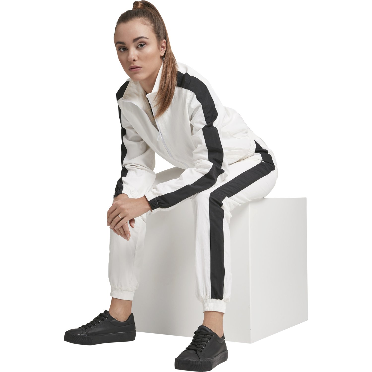 Urban Classics Ladies - CRINKLE Short Track Jacket