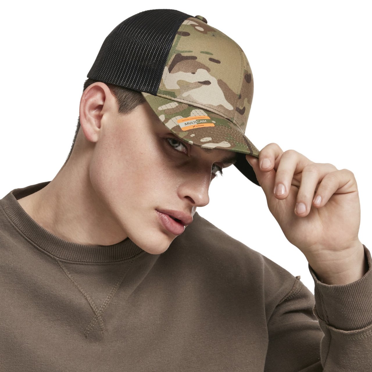 Flexfit RETRO Trucker Snapback Cap - Multicam sand camo