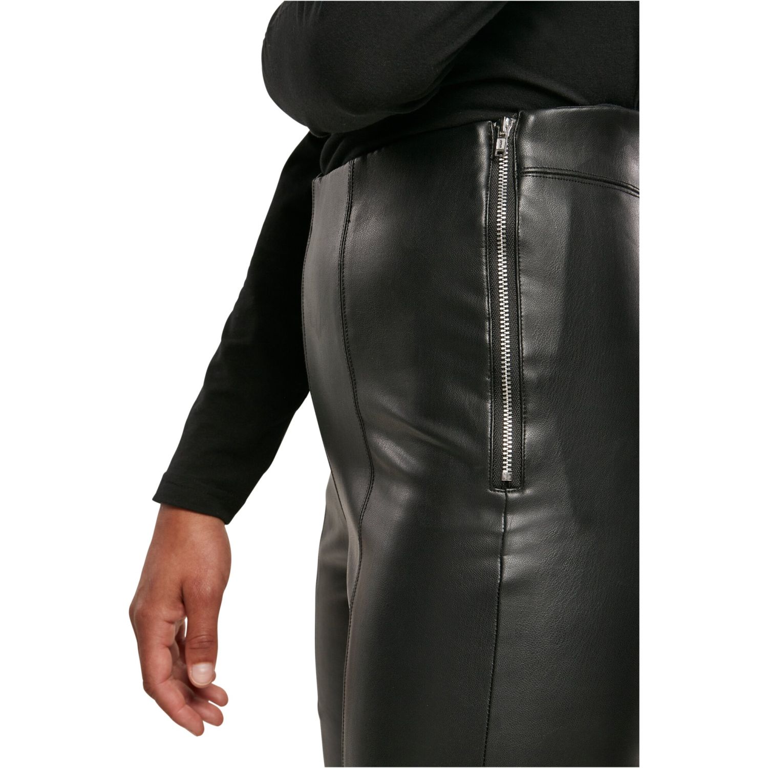 Urban Classics Ladies - Flared Kunstleder Hose schwarz