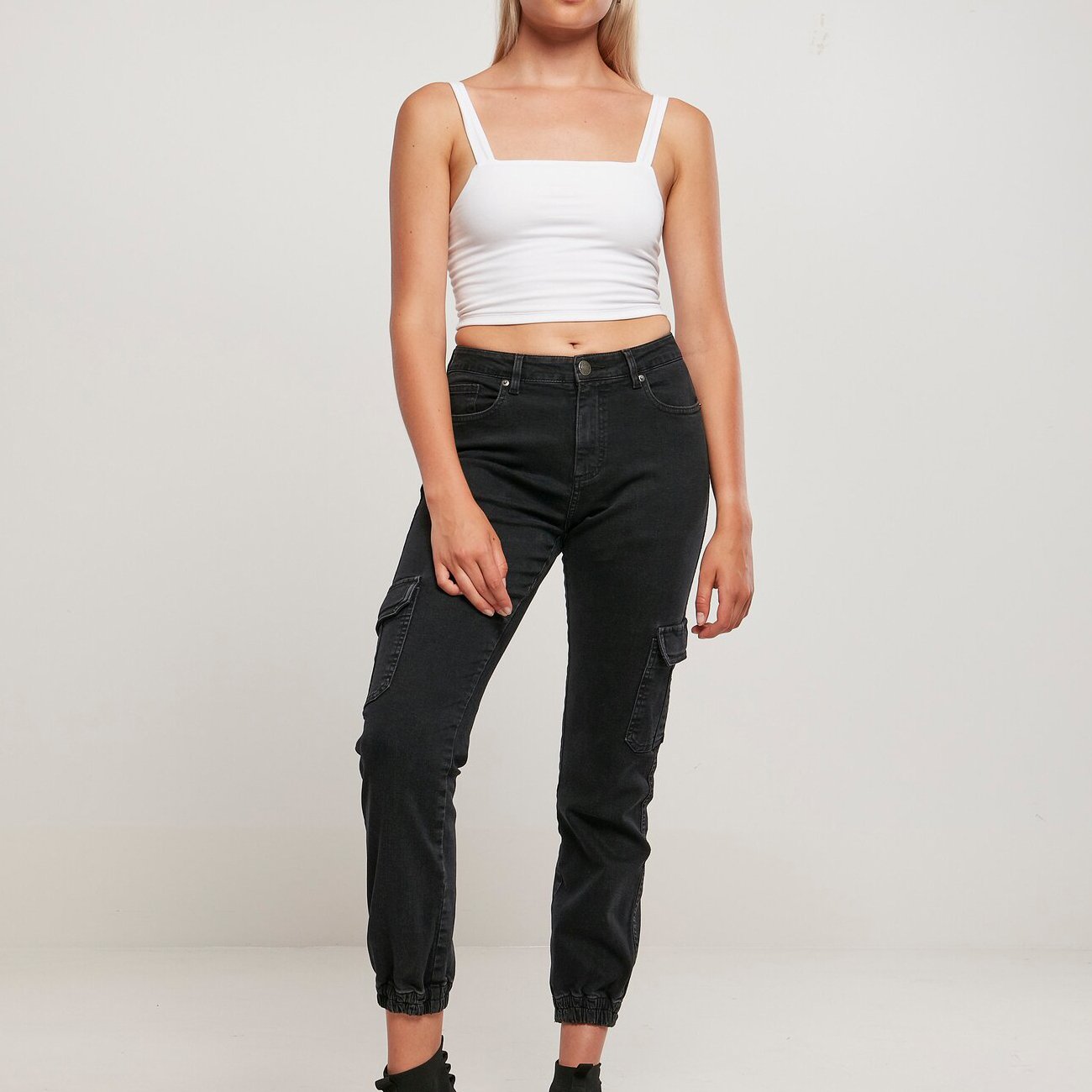 Urban Classics Ladies - Organic Stretch Denim Cargo Jeans