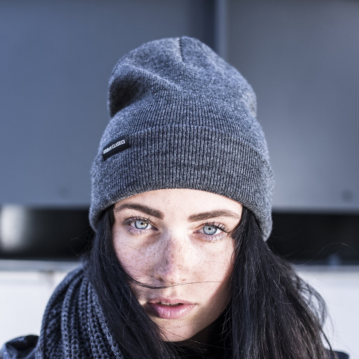 Urban Classics - BASIC FLAP BEANIE charcoal
