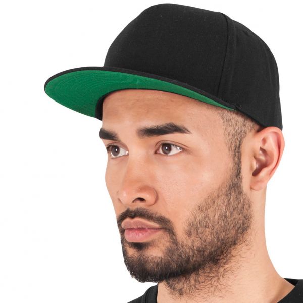 Flexfit Classic 5-Panel Snapback Cap - black