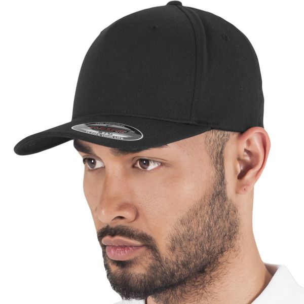 Flexfit WOOLY 5-Panel Stretchable Cap - black