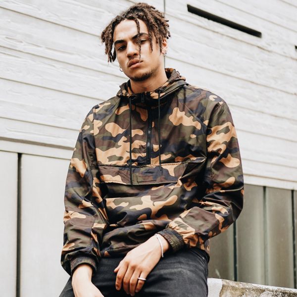 Urban Classics - PULL OVER Windbreaker wood camo