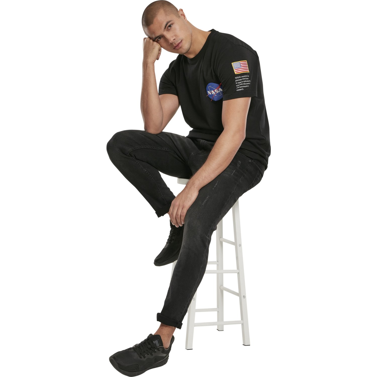 Mister Tee NASA Insignia Logo Flag Tee